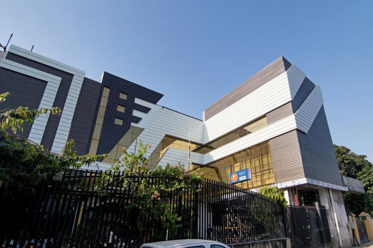 Syona Residency Hotel Lakhnau Kültér fotó