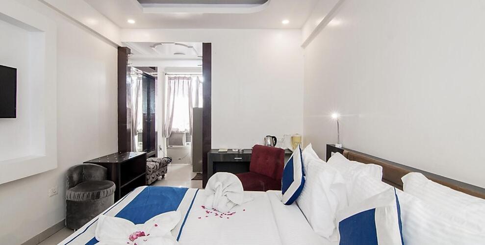 Syona Residency Hotel Lakhnau Kültér fotó